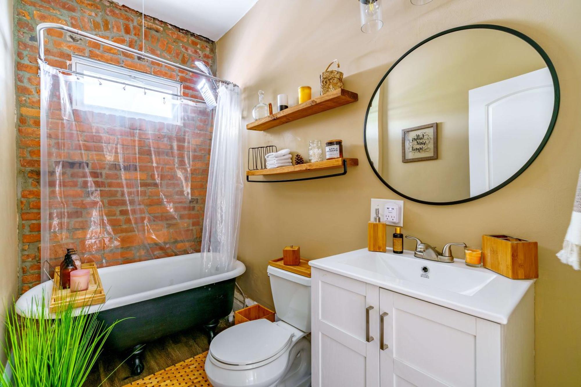 Prime Location Top Rated Free Parking Clean Columbus Buitenkant foto